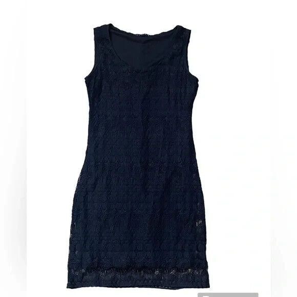 Tiana B Dresses & Skirts - Tiana B Little Black Dress Size Small EUC